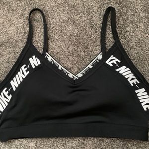 NIKE SPORTS BRA